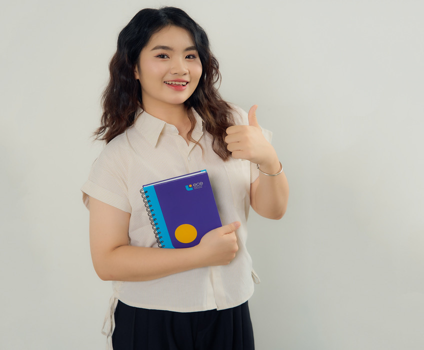 Học viên tại ECE