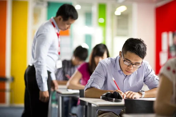 Assess your proficiency before registering for the IELTS