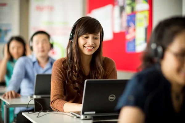 Who should take the Aptis certificate