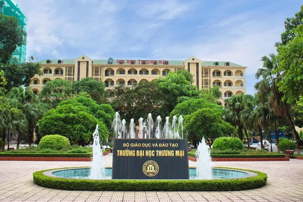 Regulations on IELTS admission at Thuongmai University