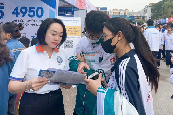 Using an IELTS certificate is an effective way to increase your chances of admission to Thuongmai University