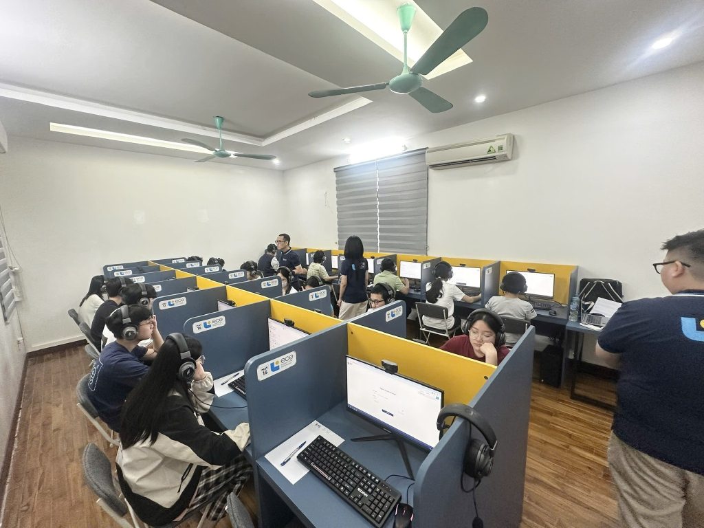 Sự kiện thi thử IELTS trên máy tính tại ECE ngày 11/5/2025