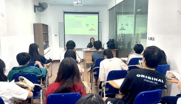 ECE English Center