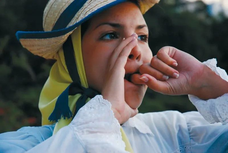 IELTS Reading Passage: Silbo Gomero - The unique whistled language on Spain's La Gomera island