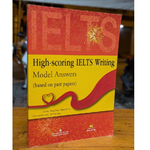 Review sách High Scoring IELTS Writing
