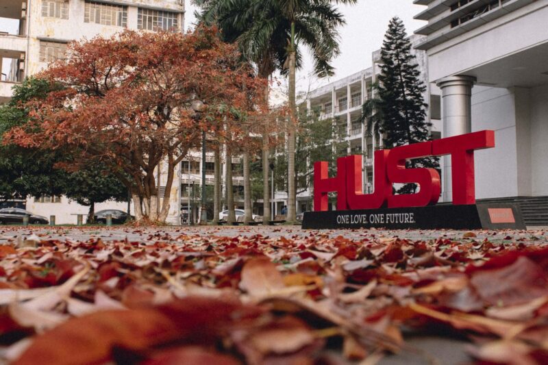 Quy đổi điểm IELTS HUST 2026